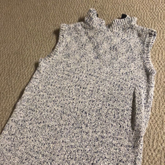 Turtle neck wool dress - Picture 2 of 8